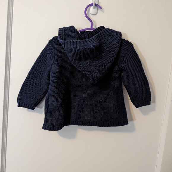 ✨3/$15 Old Navy 6-12M Knit Sweater - Picture 2 of 3